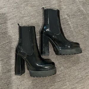 Black Platform Chelsea Boots